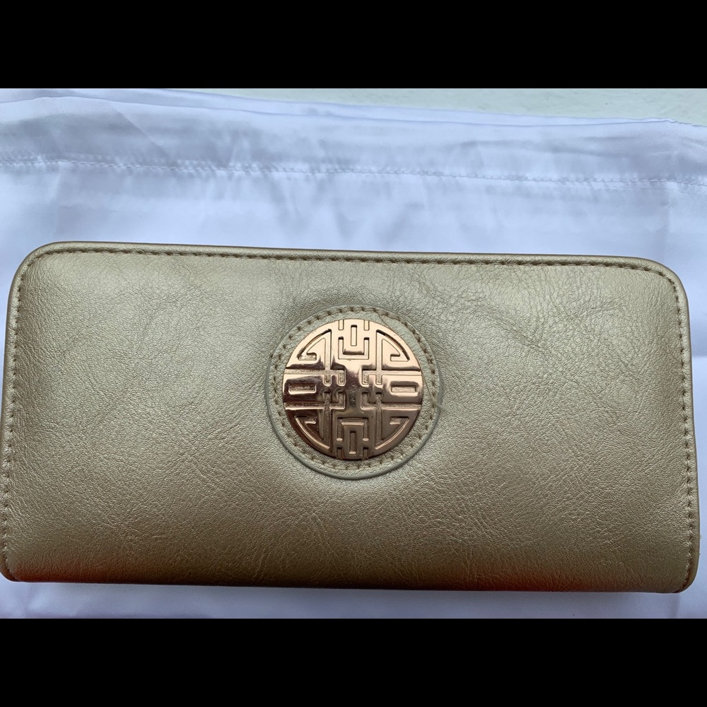 MB wallet